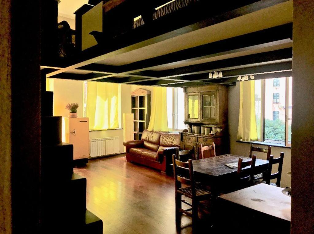 Lovingenoa Prione Apartment